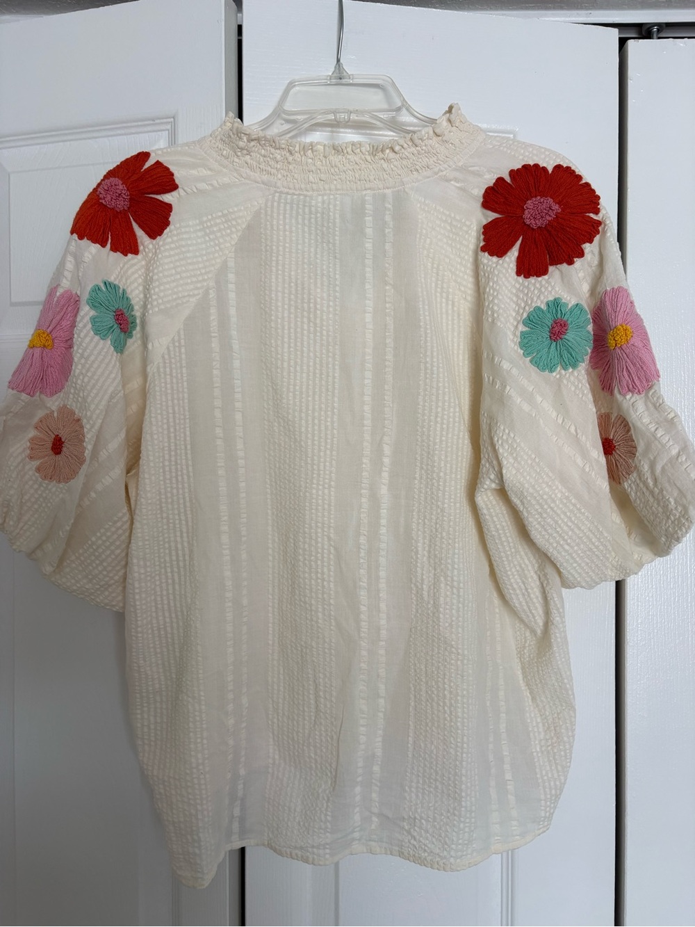THML Embroidered Flowered Top - Picture 5 of 6